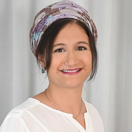 A portrait of Sivan Nof